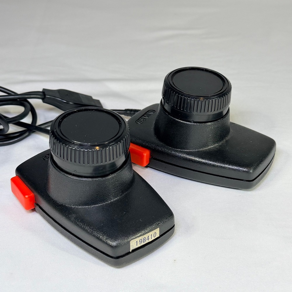 Gemini Paddle Controllers Pair for Atari 2600 Vintage Retro Gaming Black Red